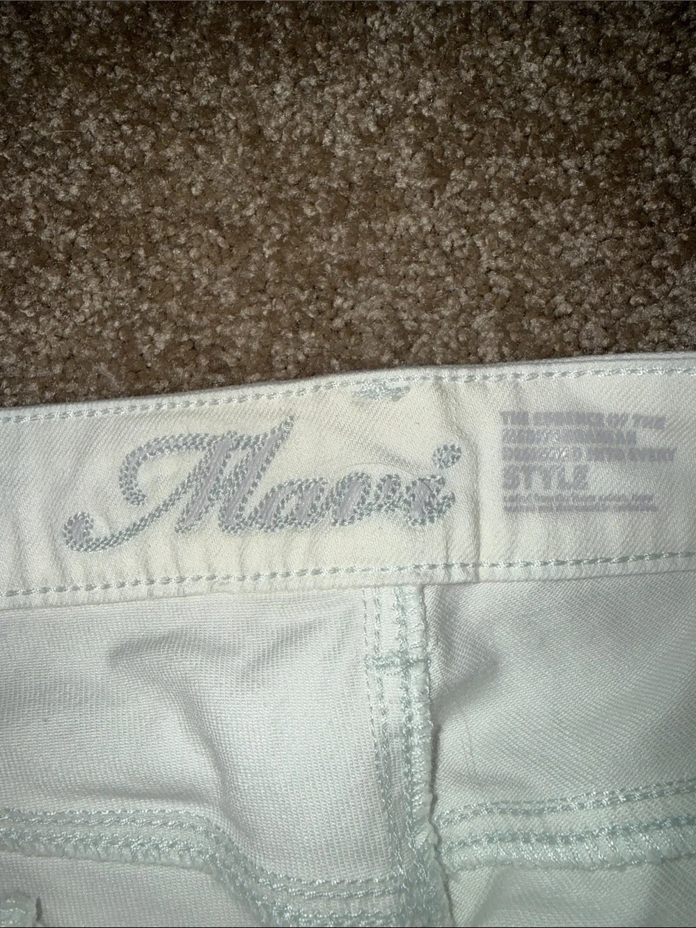 Mavi White Alexa Mid Rise Skinny Ankle Jeans - size 26 NWT. B12